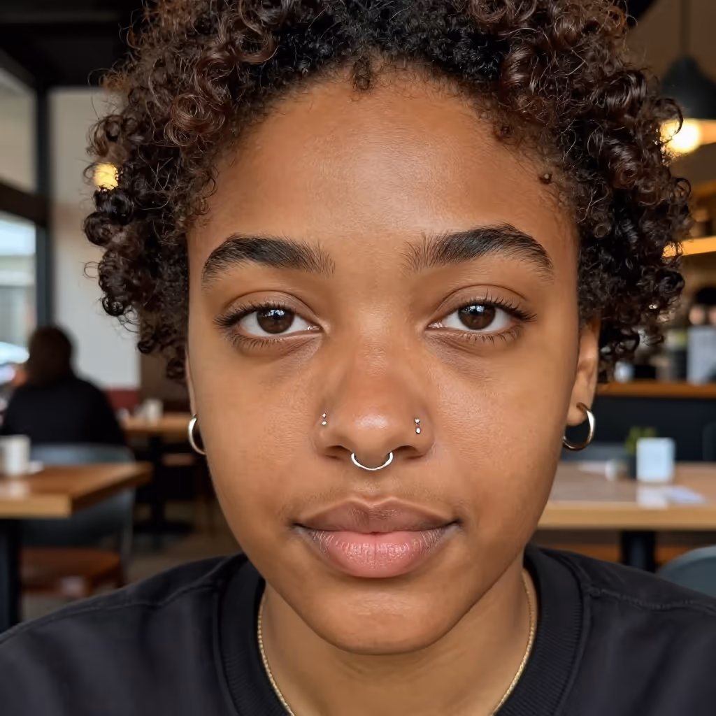 Visual example for Piercing: das Piercing